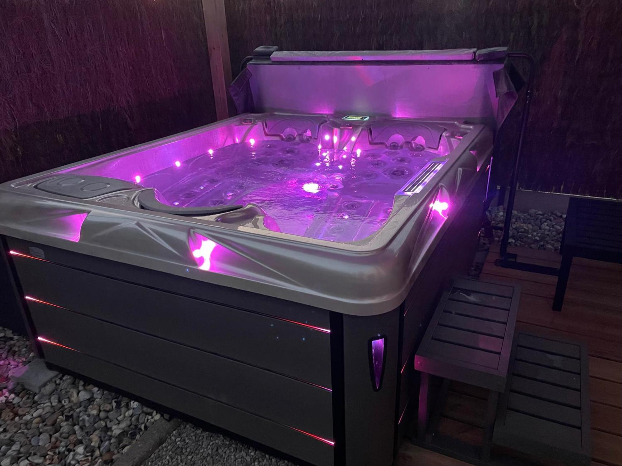 Gite Du Vieux Saule 1 Gite Avec Spa Privatif Pour 2 Personnes 1 Suite Familiale Sans Spa Vieil-Hesdin Luaran gambar