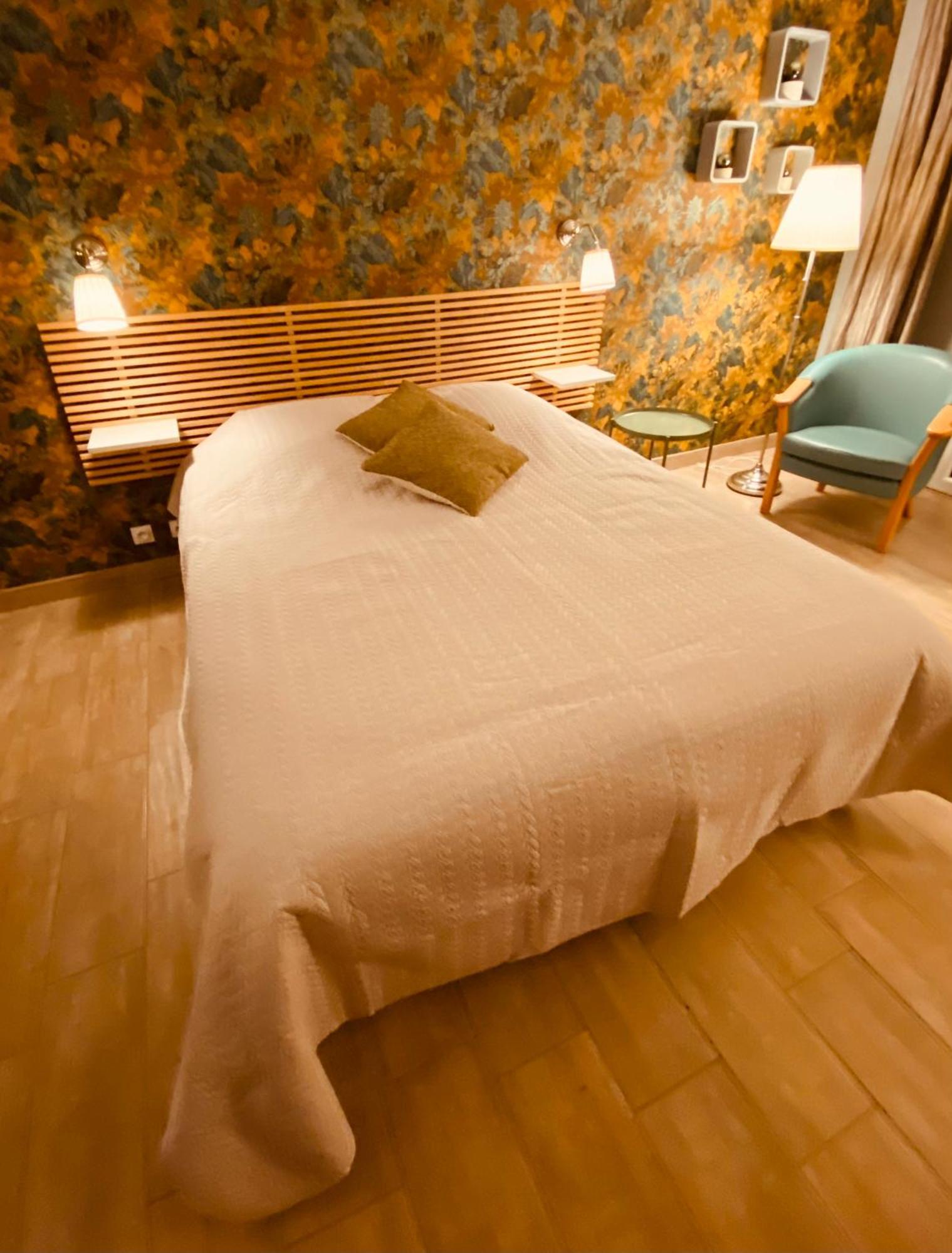Gite Du Vieux Saule 1 Gite Avec Spa Privatif Pour 2 Personnes 1 Suite Familiale Sans Spa Vieil-Hesdin Luaran gambar